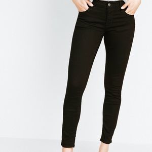 OLD NAVY low rise rockstar super skinny jeans